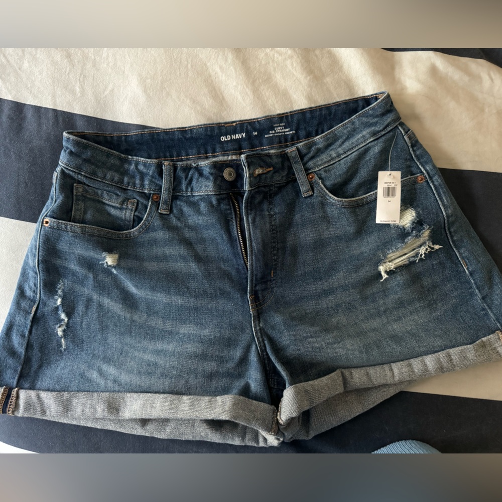 Old Navy Distressed Denim Shorts || SZ 14